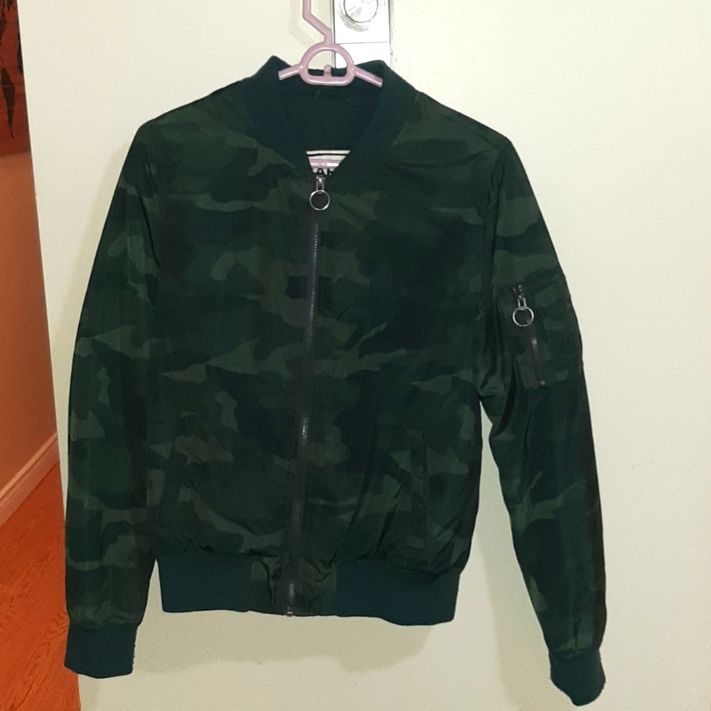 Bomber jacket